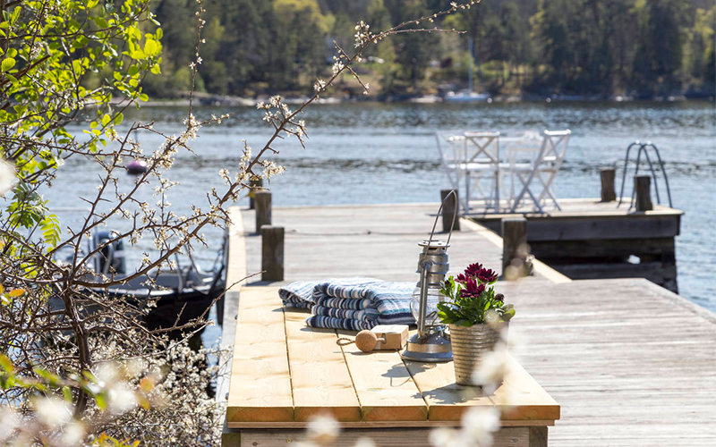 Bygge av brygga. Storholmen | Byggfirma på Lidingö i Stockholm